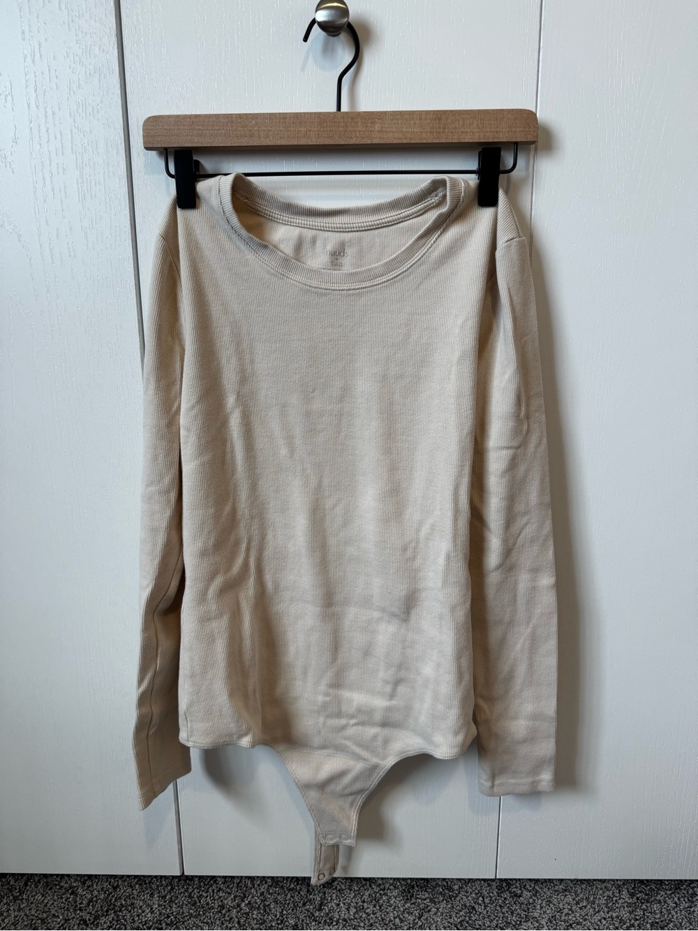 nuuds Long Sleeve Beige Bodysuit Top - Women's Basic Crewneck Medium